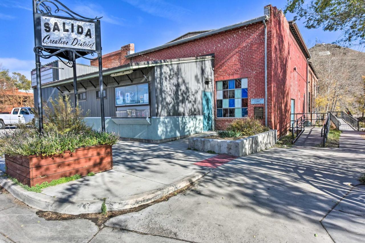 Walk To Arkansas River Historic Palace Loft! サライダ エクステリア 写真