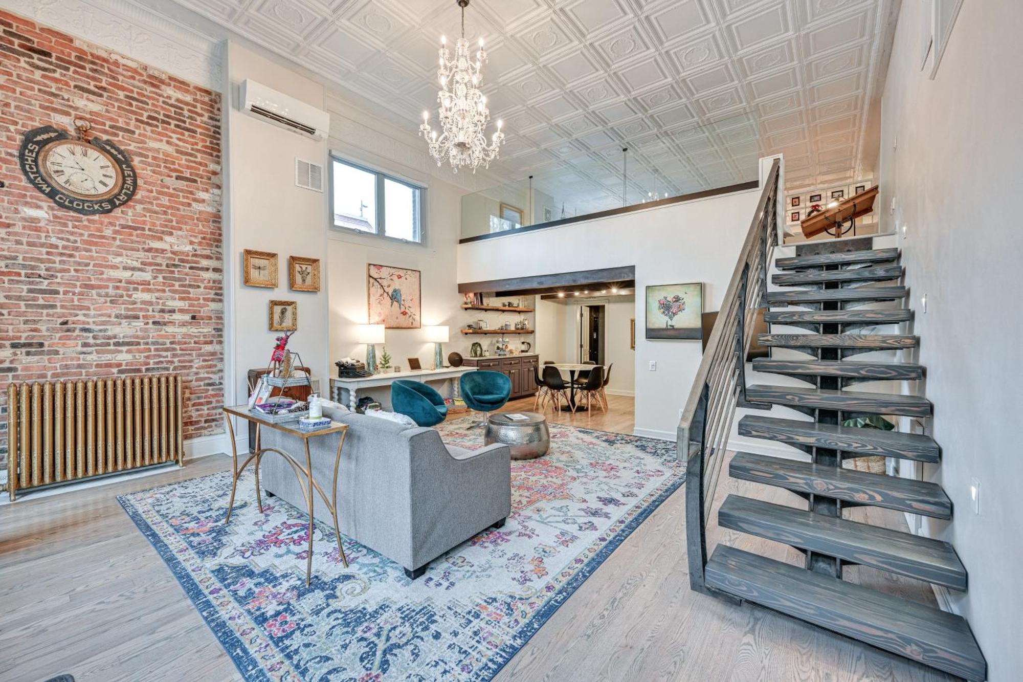 Walk To Arkansas River Historic Palace Loft! サライダ エクステリア 写真