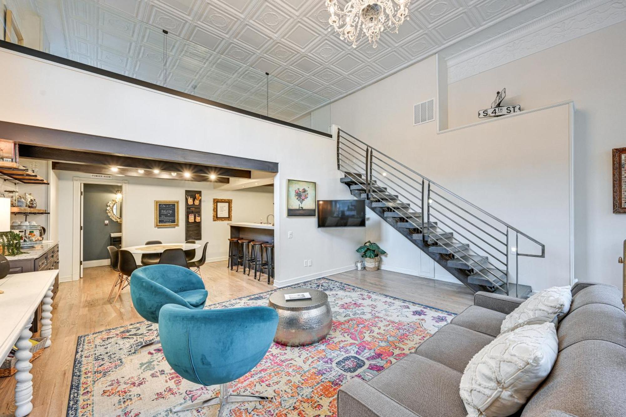 Walk To Arkansas River Historic Palace Loft! サライダ エクステリア 写真